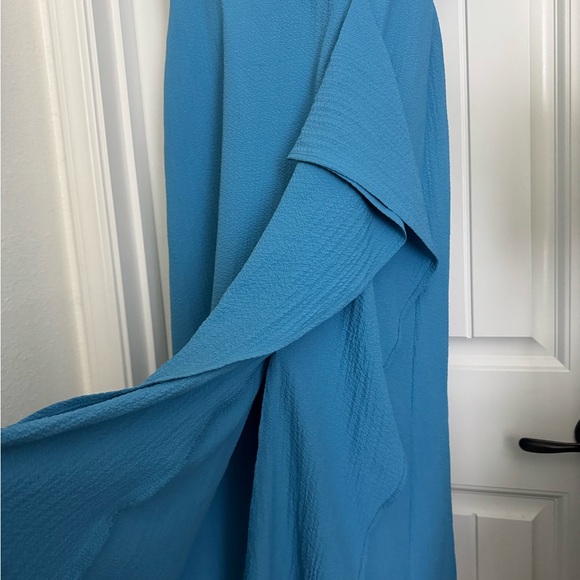 $20 Beautiful Calvin Klein Dress - Picture 3 of 3